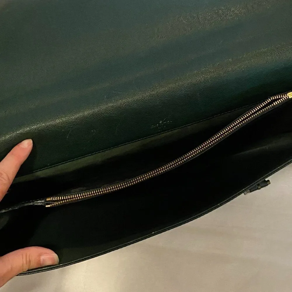 Vintage Louis Vuitton Taiga Tashkent Epicea Green Brief Case **Flaws**